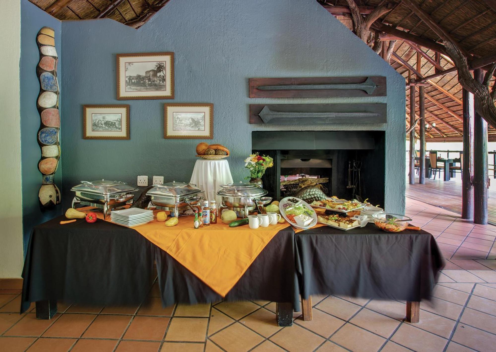 Madikwe River Lodge By Dream Resorts マディクウェ野生保護区 エクステリア 写真